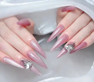 ネイル 🎀M nails✨ ビューティーのネイルデザイン
