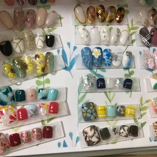 ネイル 奥園 良恵のネイルデザイン