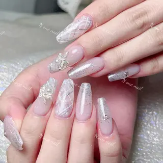 ネイル 長いだし/スカルプ/ パラシェルN.oneのネイルデザイン