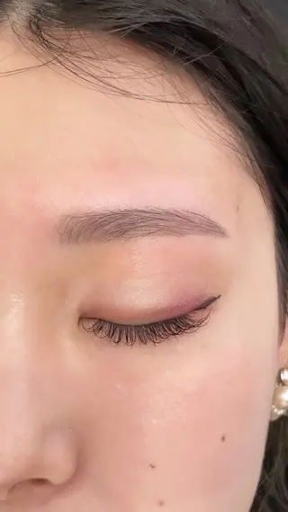 アイブロウ 坂田 りおのマツエク・マツパデザイン