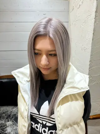 カラー Defi【ディフィー】所属・defi/ rinaのヘアスタイル