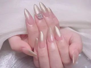 ネイル KARI ネイルサロンのネイルデザイン