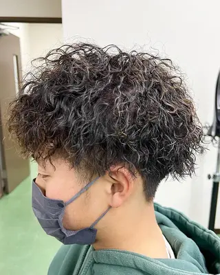 メンズ 甲田 豪徳のヘアスタイル