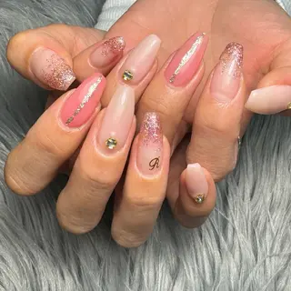 ネイル Laki nailのネイルデザイン