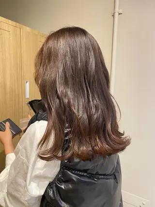 カラー 高発色ブリーチ/ ハイレイヤー🪽aiのヘアスタイル