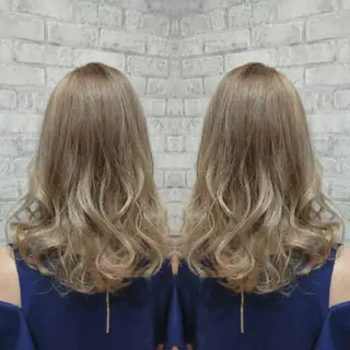 ミディアム カラー EARTH 越谷店のヘアスタイル