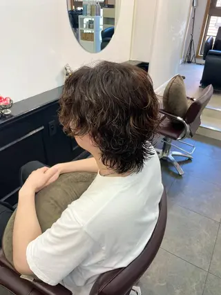 パーマ メンズ 野町好花 レイヤー/髪質改善のヘアスタイル