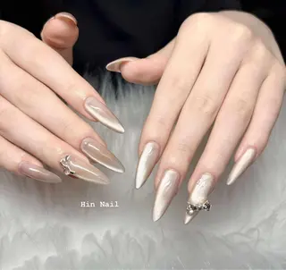 ネイル HIN NAILのネイルデザイン