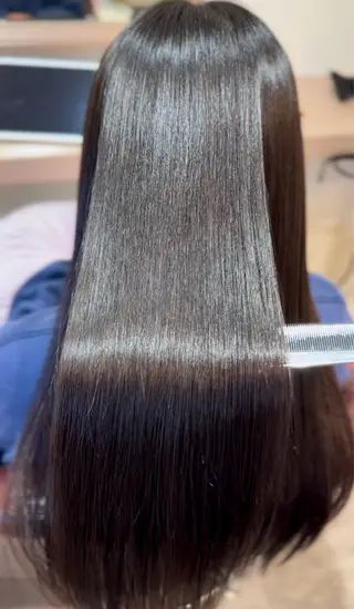 ロング 井上 美春のヘアスタイル