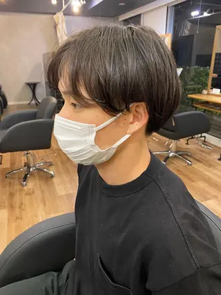 ショート パーマ メンズ 大人可愛いレイヤー 大田のヘアスタイル