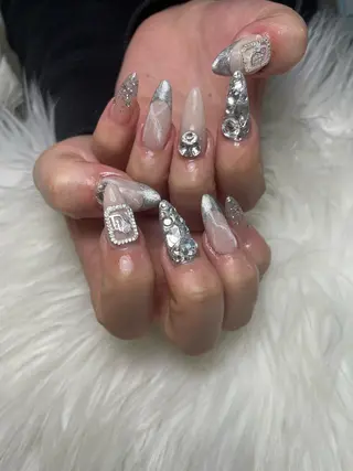 ロング ネイル nail salon BELLUNA所属・BELLUNA Mizuki❤︎のネイルデザイン