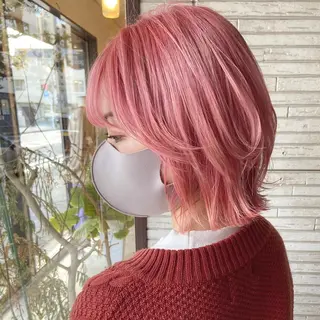 ミディアム 小玉 杏華のヘアスタイル