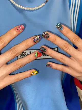 ネイル 𝐒. 𝐒𝐚𝐰𝐚のネイルデザイン