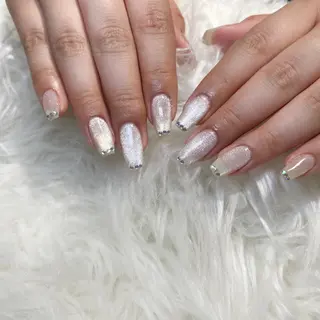 ネイル マシェリローズ所属・Macherie Roseのネイルデザイン