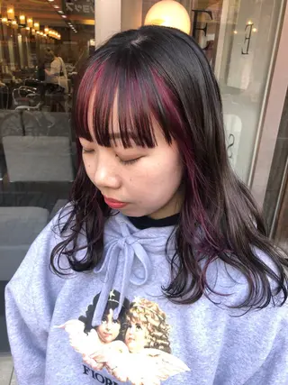 ロング カラー サカグチユキナ 【tocca】のヘアスタイル