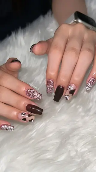 ネイル 関山 志乃のネイルデザイン