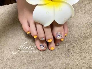 ネイル フルリール 【プライベートサロンのネイルデザイン