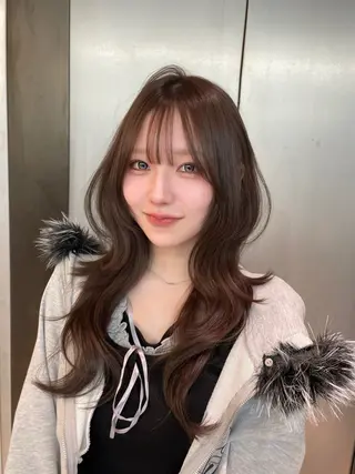 セミロング 韓国ヘア/レイヤー Londエレンのヘアスタイル