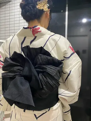 ベージュ/アレンジ /横浜/杉本千夏のヘアスタイル