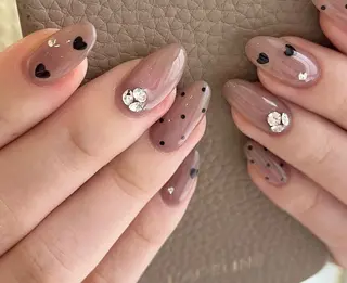 ネイル HIN NAILのネイルデザイン