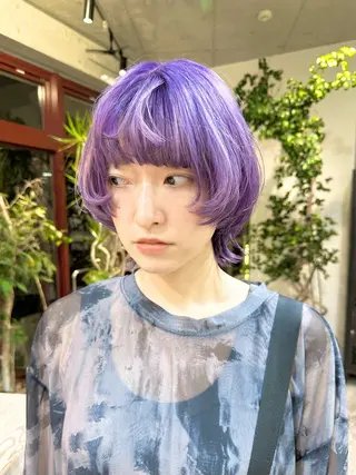 ショート カラー kai .のヘアスタイル