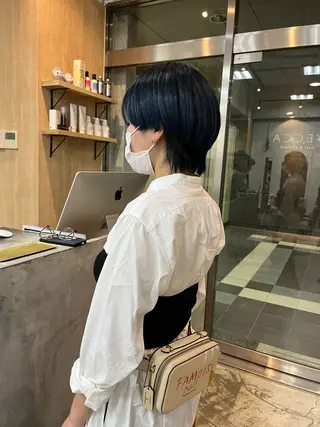 ショート デザインカラー /るあんのヘアスタイル