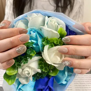 ネイル 奥園 良恵のネイルデザイン