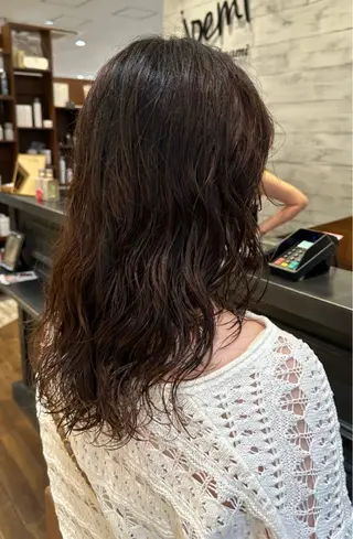 ミディアム パーマ 首藤 大翔のヘアスタイル