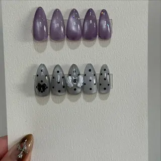 ネイル 馬谷 瑠莉のネイルデザイン