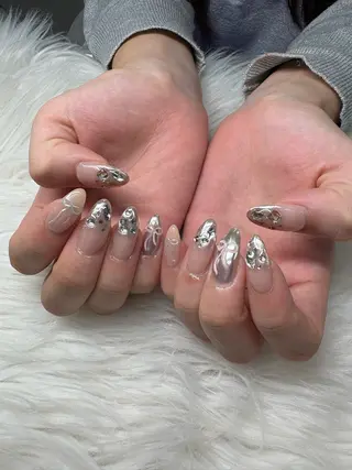 ネイル SHION  のネイルデザイン