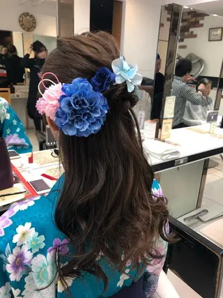 ロング ヘアアレンジ Ｄirector 　徳久　真紀の眉毛・アイブロウイメージ