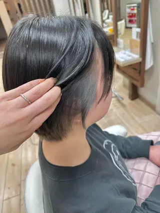 ショート 阿部 美咲のヘアスタイル