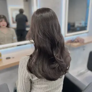 カラー ベージュ・グレー ジュ達人KOJIROのヘアスタイル