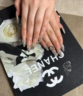 ネイル U.mi Nail Salonのネイルデザイン