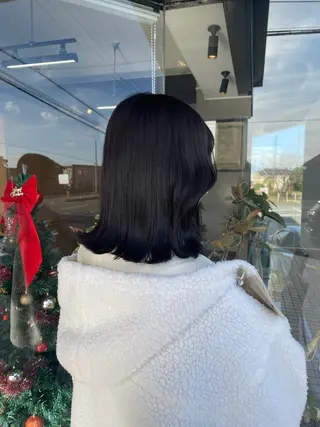 ミディアム カラー alu所属・マキノ キョウカのヘアスタイル