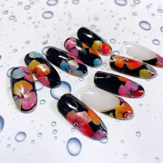 ネイル 奥園 良恵のネイルデザイン