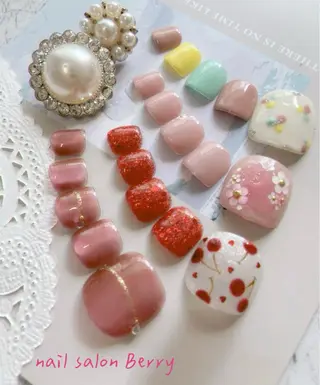 ネイル nail salon Berry所属・前田 りかのネイルデザイン