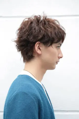 ショート パーマ メンズ 渡辺 裕輔のヘアスタイル