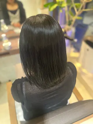 ミディアム カラー Aina🩶 艶カラー🩶のヘアスタイル