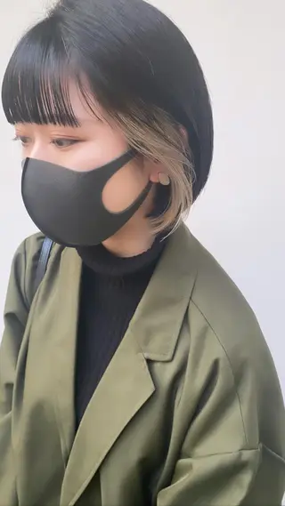 ショート カラー tonari 梅田、中崎町のヘアスタイル