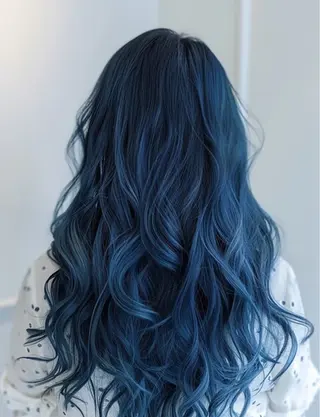 ロング カラー ヘアアレンジ ハイトーン/レイヤー SHUNのヘアスタイル