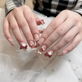 ネイル maika🫧 堺筋本町ネイルサロンのネイルデザイン