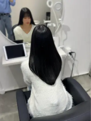 ロング カラー YUZU🎀顔まわり ×レイヤーカットのヘアスタイル