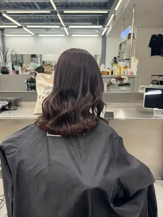 ミディアム カラー 髪質改善🫧透明感 🤍Kurahaのヘアスタイル