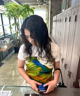 ロング パーマ 宮崎 わか菜/透明感カラーのヘアスタイル