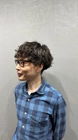 ミディアム パーマ メンズ 💈メンズパーマ💈 ナカザワ リョウのヘアスタイル