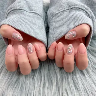 ネイル Bianca立川店 saitoのネイルデザイン