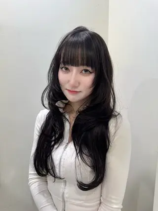 ロング カラー ヘアアレンジ 韓国レイヤーカット /韓国トレンドカラーのヘアスタイル