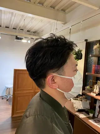 ショート 山本 純平のヘアスタイル
