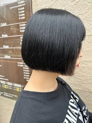 ショート ボブ/インナーカラー ショート/佐野祥子のヘアスタイル